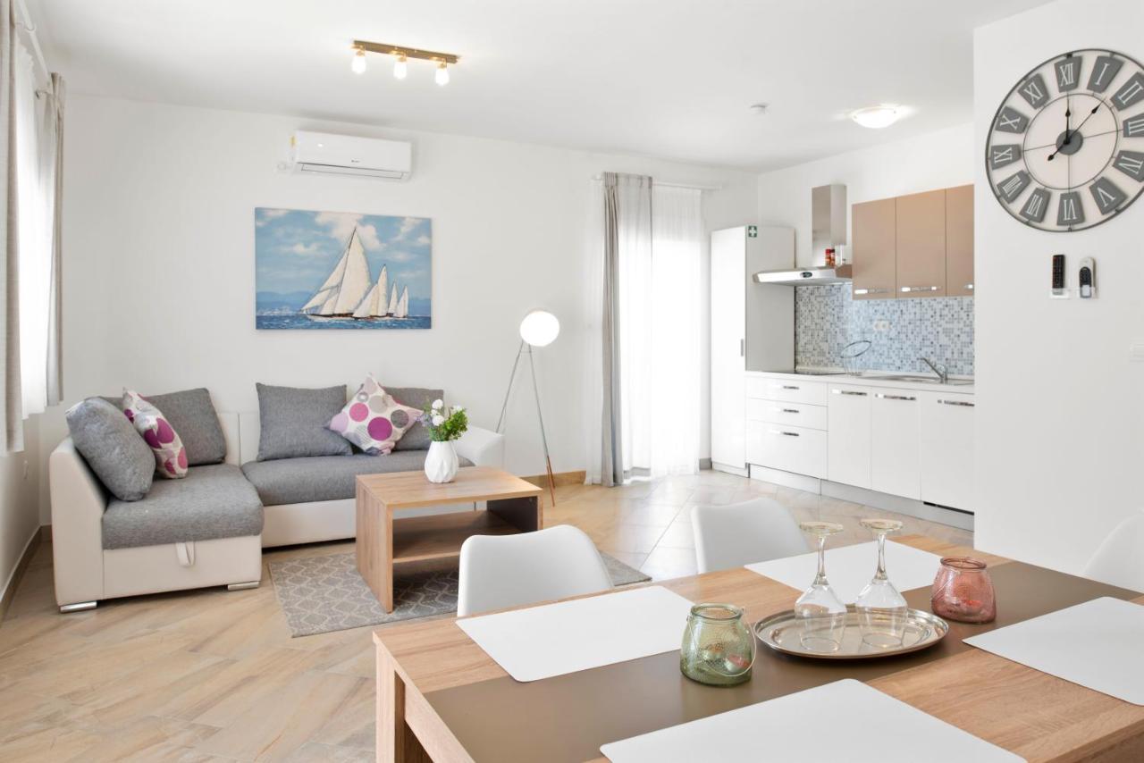 Aaa Anic Amazing Apartments Deluxe 스플리트 외부 사진