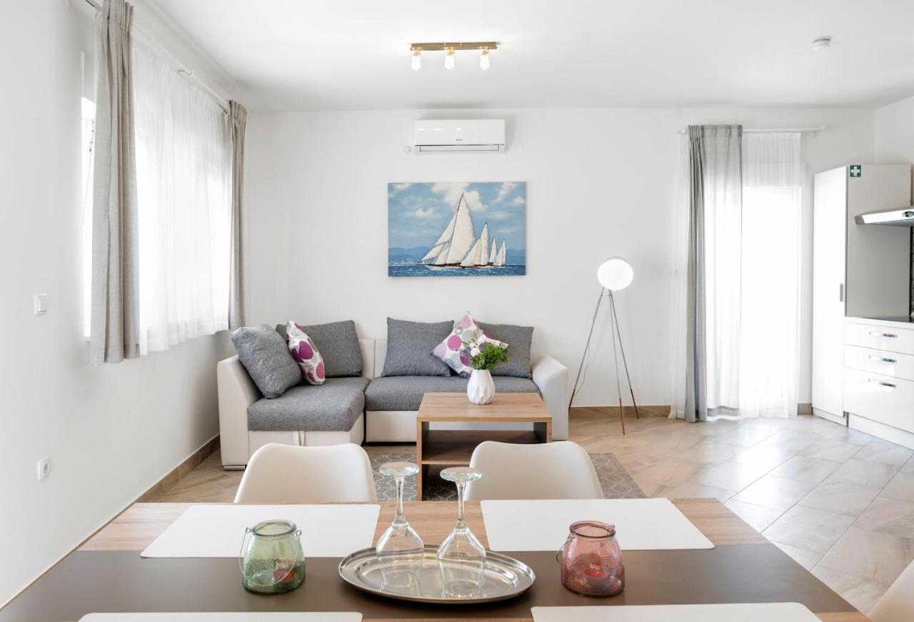Aaa Anic Amazing Apartments Deluxe 스플리트 외부 사진