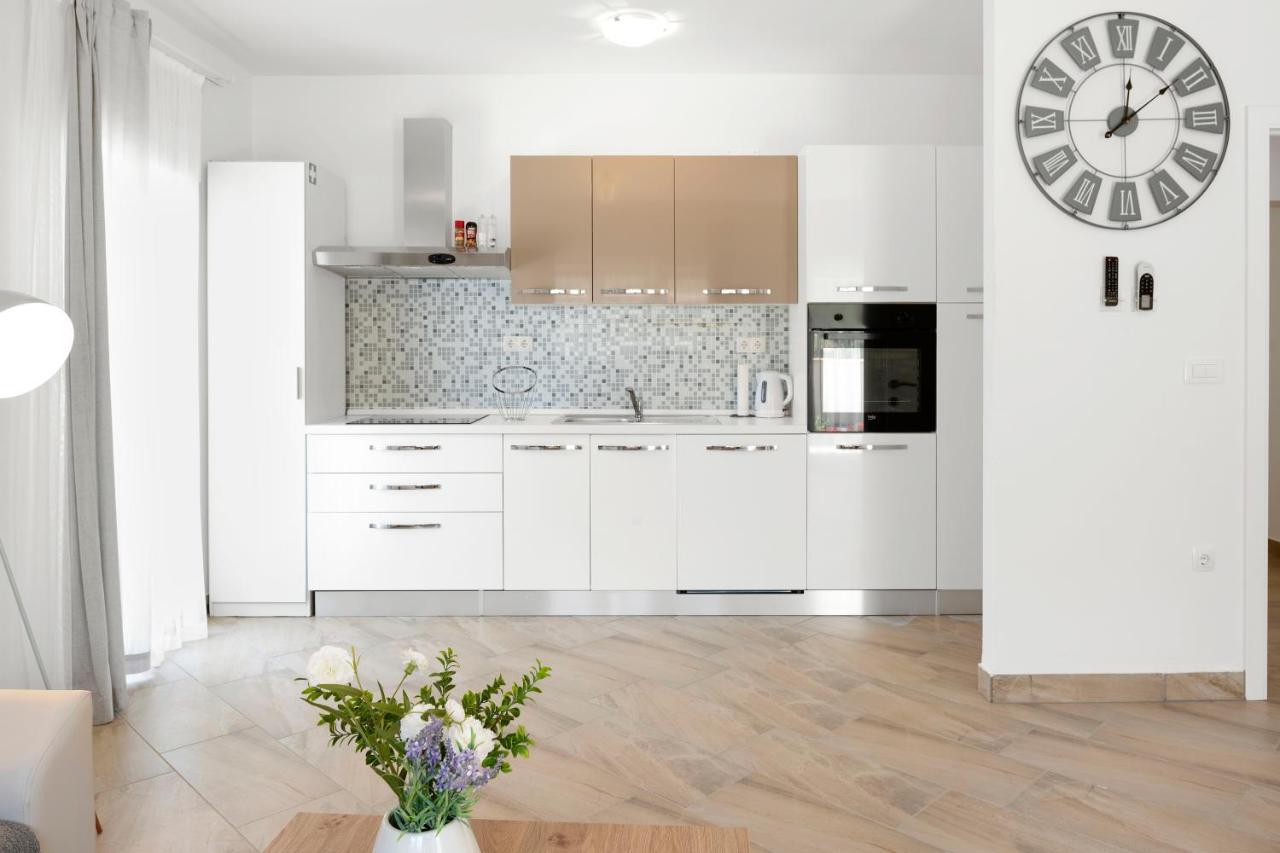 Aaa Anic Amazing Apartments Deluxe 스플리트 외부 사진