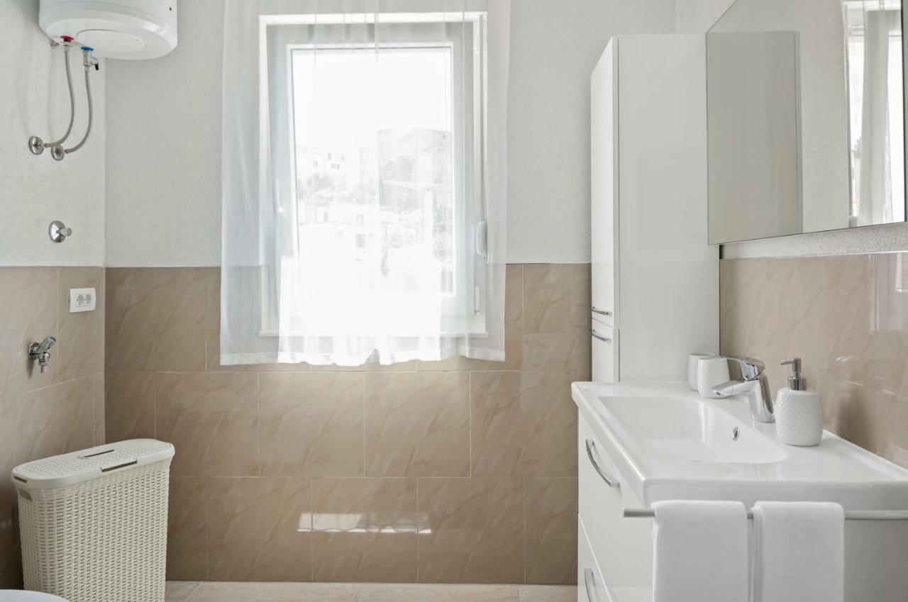 Aaa Anic Amazing Apartments Deluxe 스플리트 외부 사진